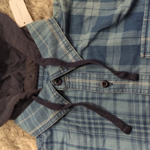 American Eagle Hooded Denim Shirt - Picture 4 of 7